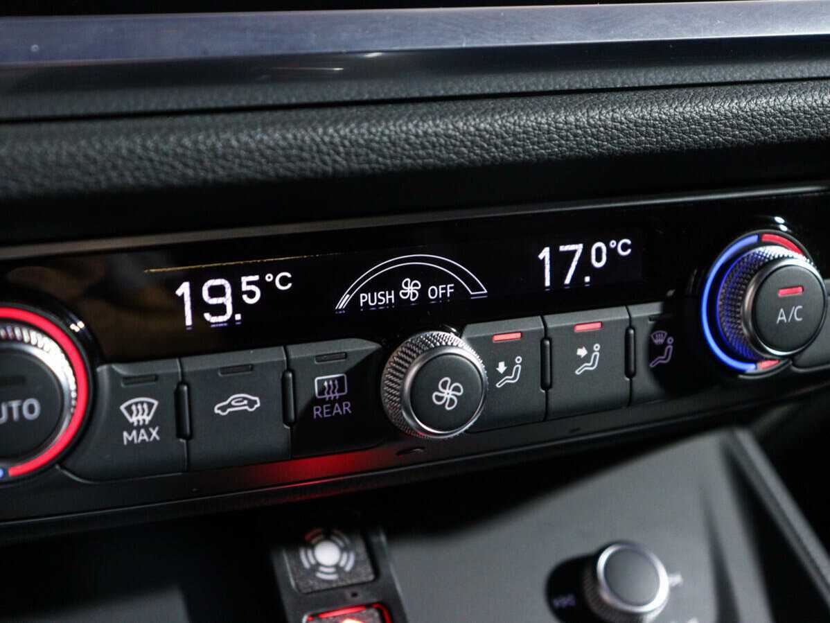 Audi Q3 Sportback 2022 года с пробегом. Фото: #25