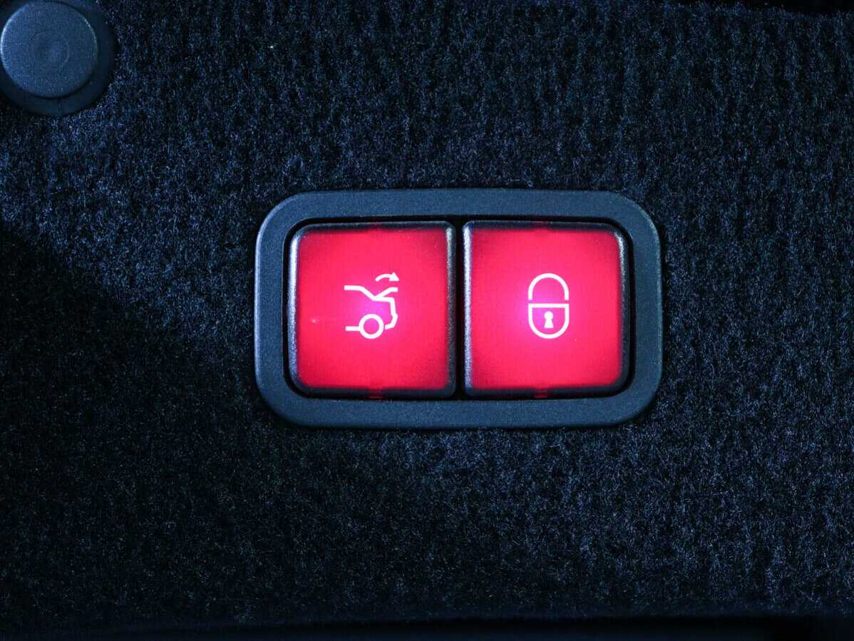 Mercedes-Benz S-Класс AMG 2014 года с пробегом. Фото: #19