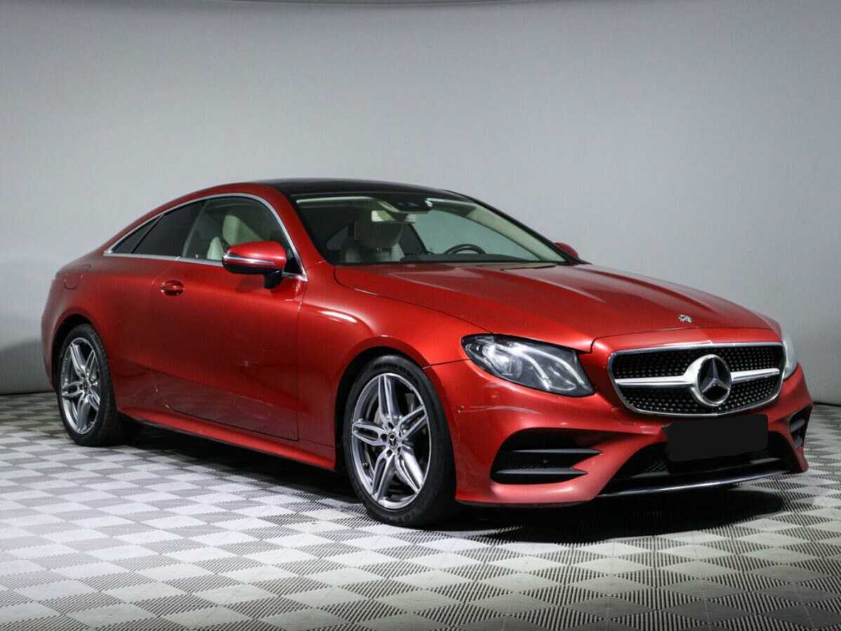 Mercedes-Benz E-Класс 2018 года с пробегом. Фото: #2