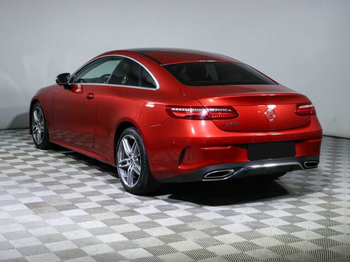 Mercedes-Benz E-Класс 2018 года с пробегом. Фото: #6