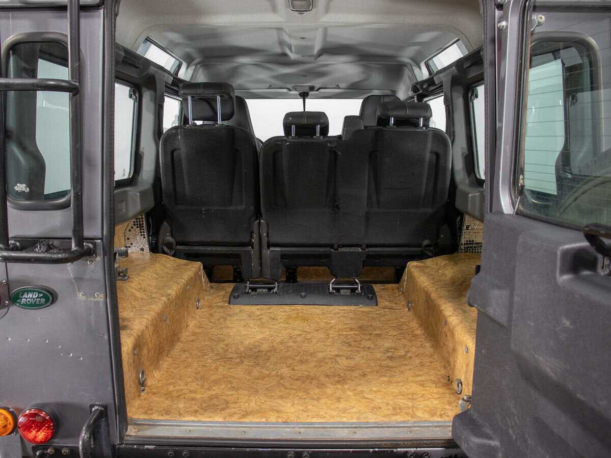 Land Rover Defender 2013 года с пробегом. Фото: #20