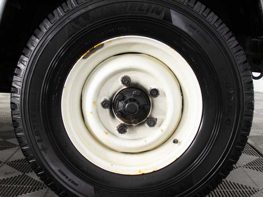 Land Rover Defender 2013 года с пробегом. Фото: #21