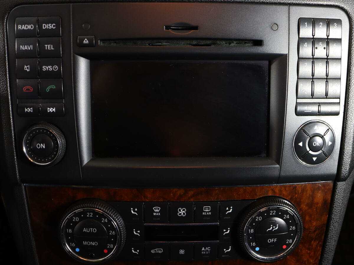 Mercedes-Benz M-Класс 2007 года с пробегом. Фото: #16