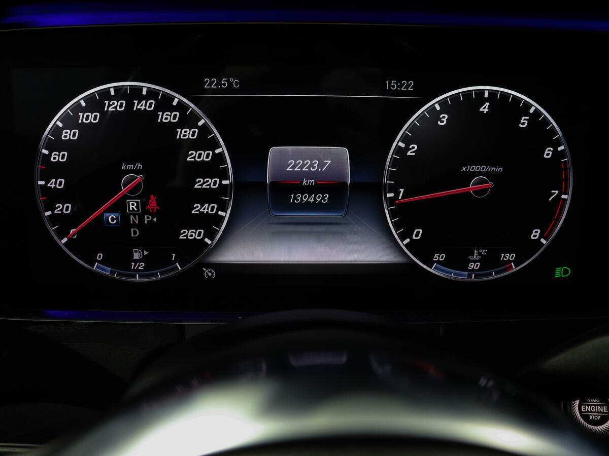 Mercedes-Benz E-Класс 2018 года с пробегом. Фото: #8