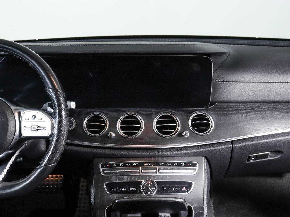 Mercedes-Benz E-Класс 2018 года с пробегом. Фото: #10