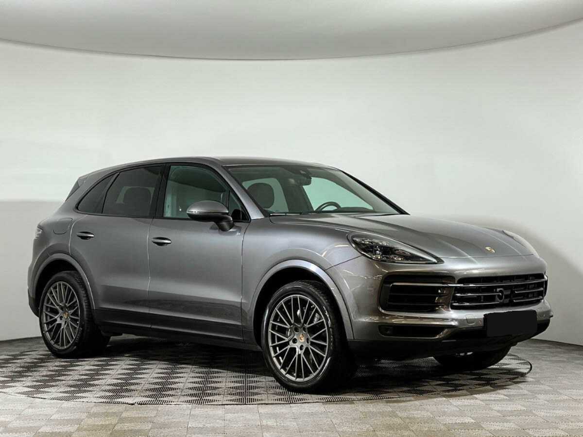 Porsche Cayenne 2018 года с пробегом. Фото: #2