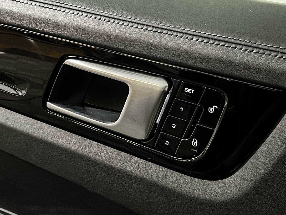 Porsche Cayenne 2018 года с пробегом. Фото: #14