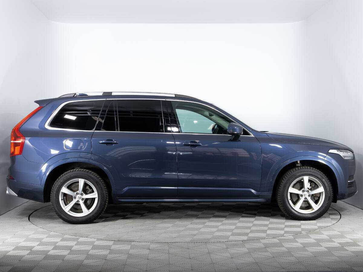 Volvo XC90 2019 года с пробегом. Фото: #3