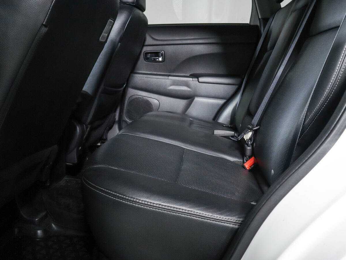 Mitsubishi ASX 2011 года с пробегом. Фото: #7