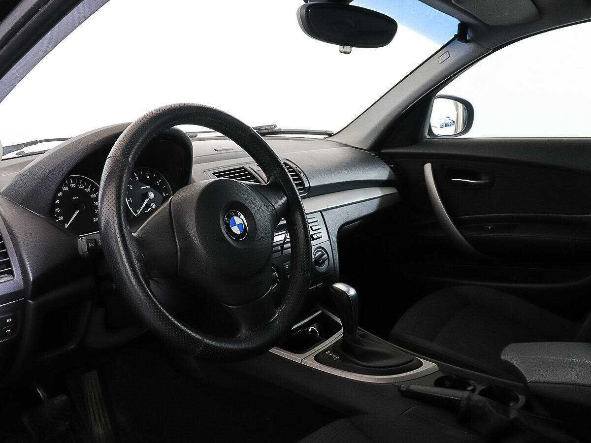 BMW 1 серии 2010 года с пробегом. Фото: #7