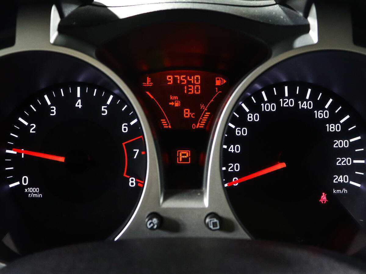 Nissan Juke 2011 года с пробегом. Фото: #8