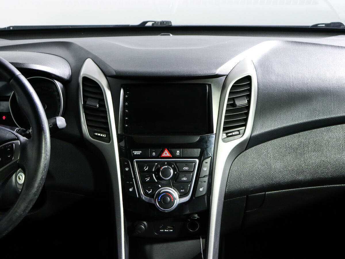 Б/У Хендай ай30 2012 года. Фото: #12