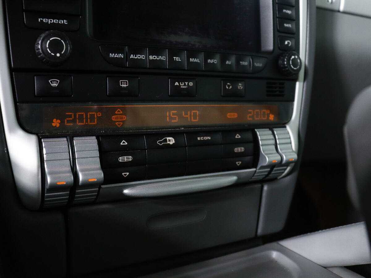 Porsche Cayenne 2008 года с пробегом. Фото: #16