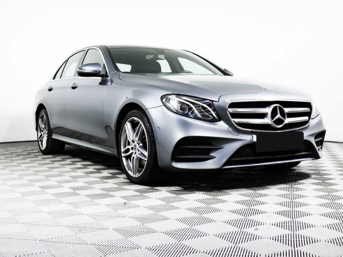 Mercedes-Benz E-Класс 2020 года с пробегом. Фото: #2