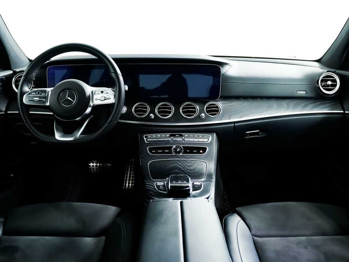 Mercedes-Benz E-Класс 2020 года с пробегом. Фото: #8