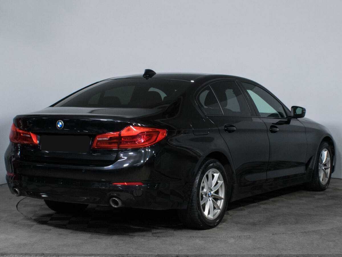 BMW 5 серии 2019 года с пробегом. Фото: #4