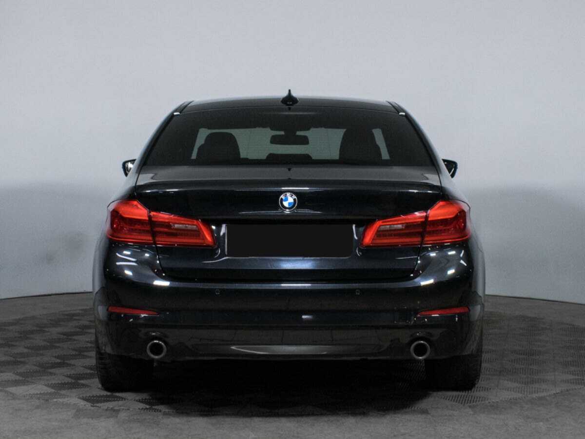 BMW 5 серии 2019 года с пробегом. Фото: #5