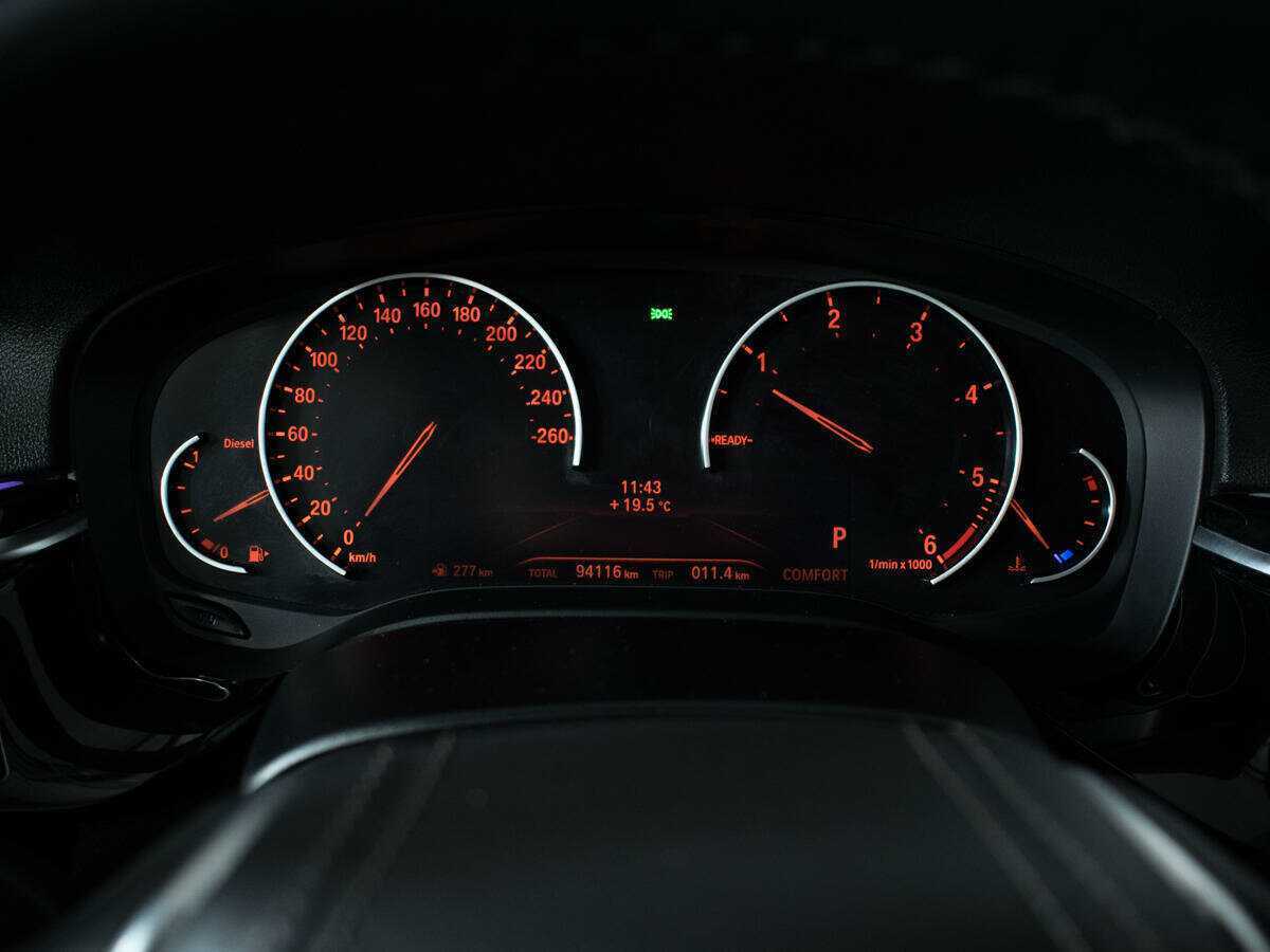 BMW 5 серии 2019 года с пробегом. Фото: #10