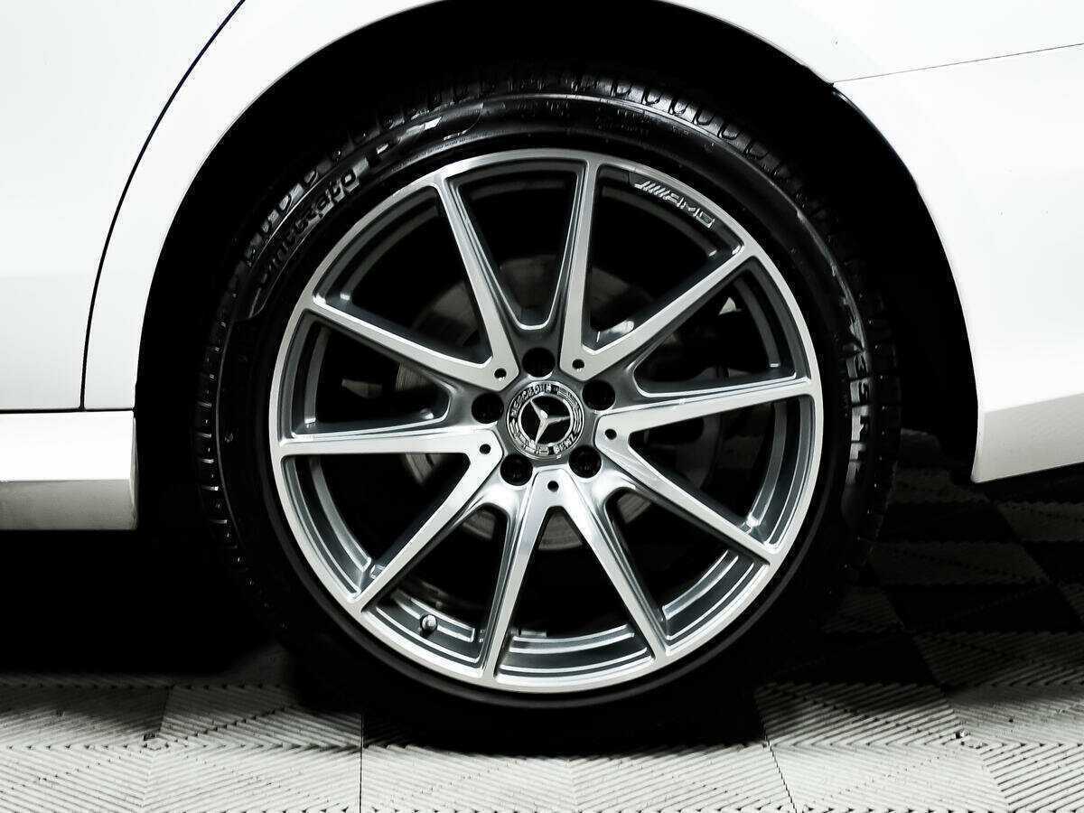 Mercedes-Benz E-Класс 2022 года с пробегом. Фото: #13