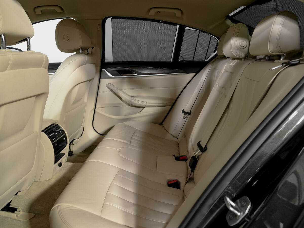 BMW 5 серии 2017 года с пробегом. Фото: #8