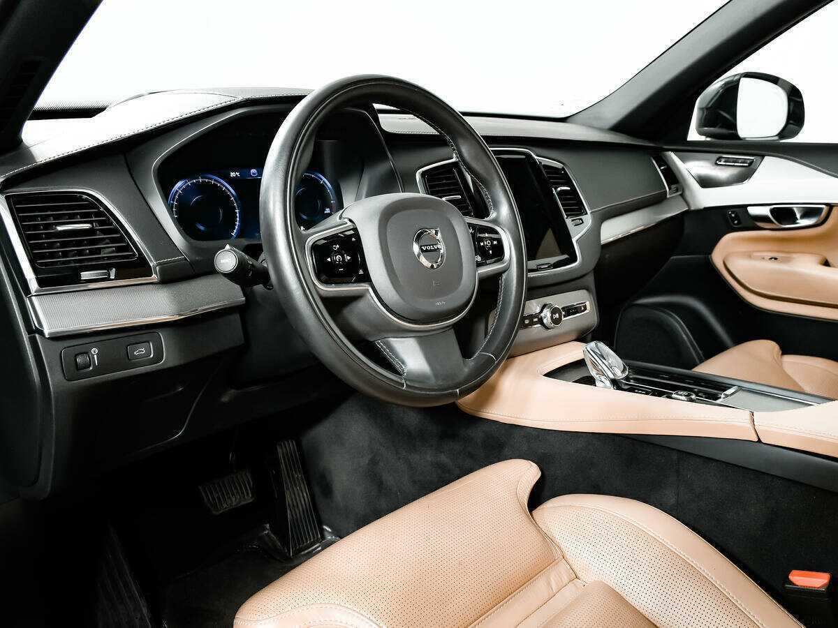Volvo XC90 2019 года с пробегом. Фото: #12