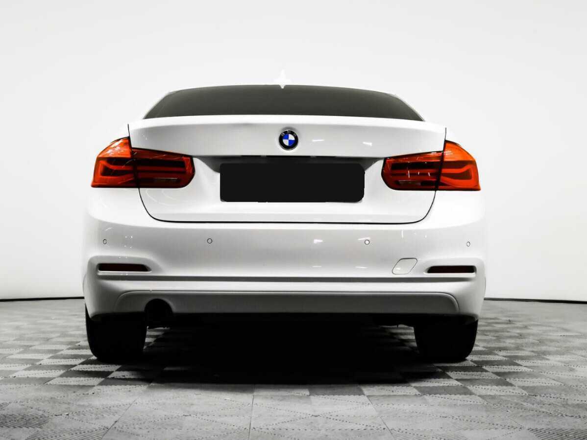 BMW 3 серии 2018 года с пробегом. Фото: #4