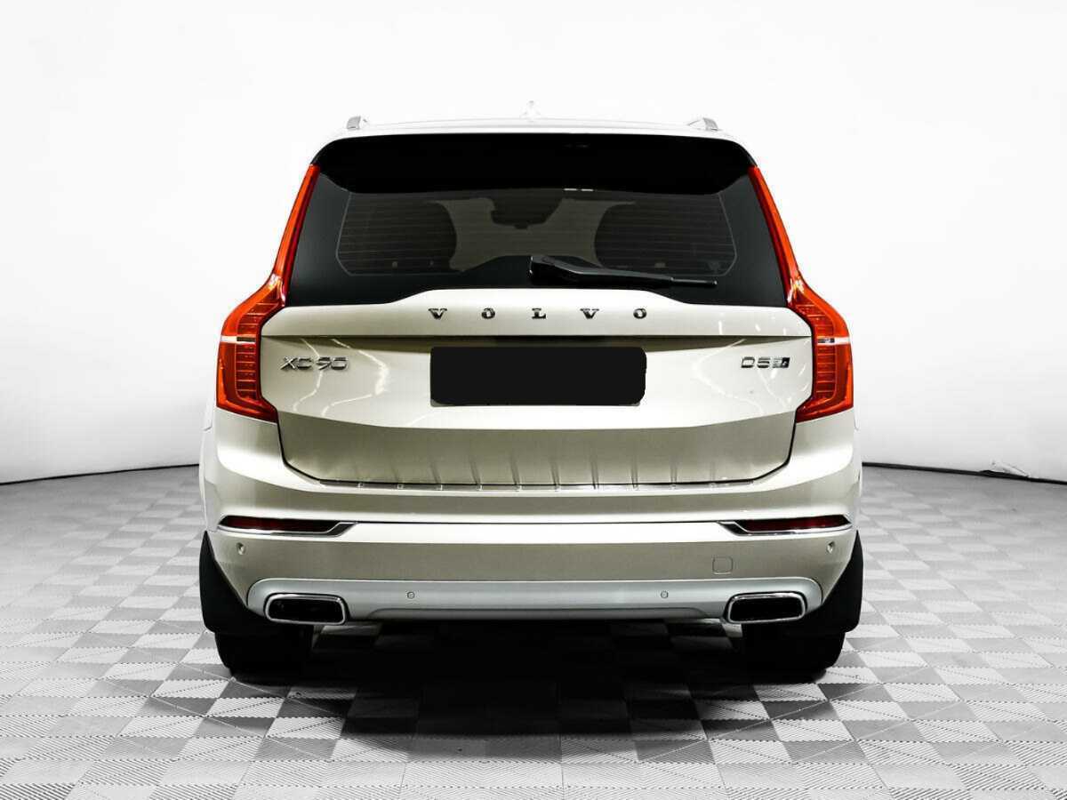 Volvo XC90 2016 года с пробегом. Фото: #4