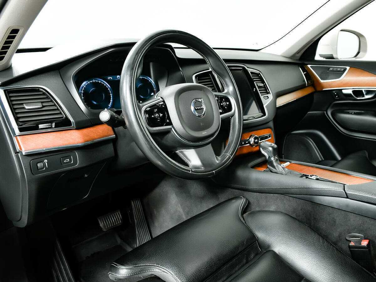 Volvo XC90 2016 года с пробегом. Фото: #10