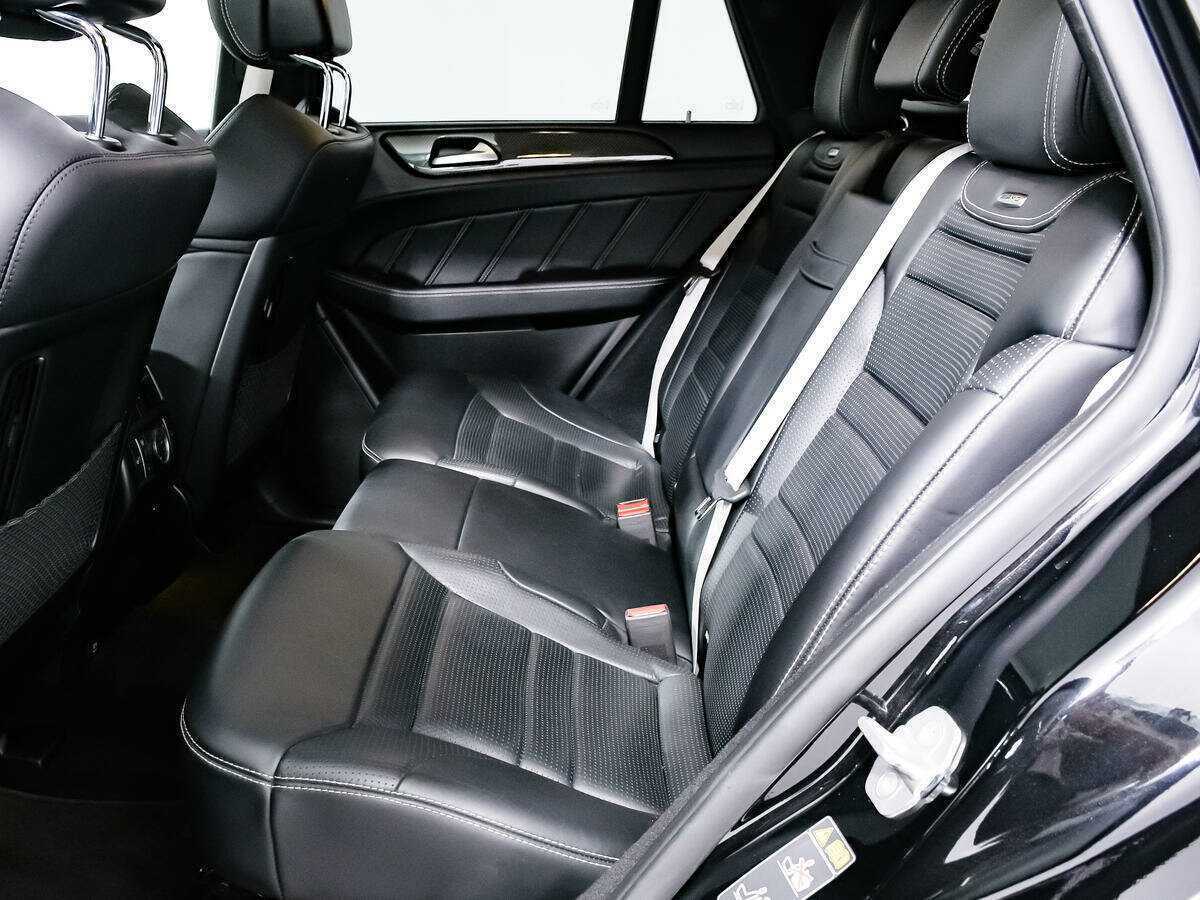 Mercedes-Benz GLE Coupe AMG 2017 года с пробегом. Фото: #9