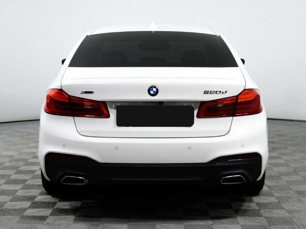 BMW 5 серии 2017 года с пробегом. Фото: #5