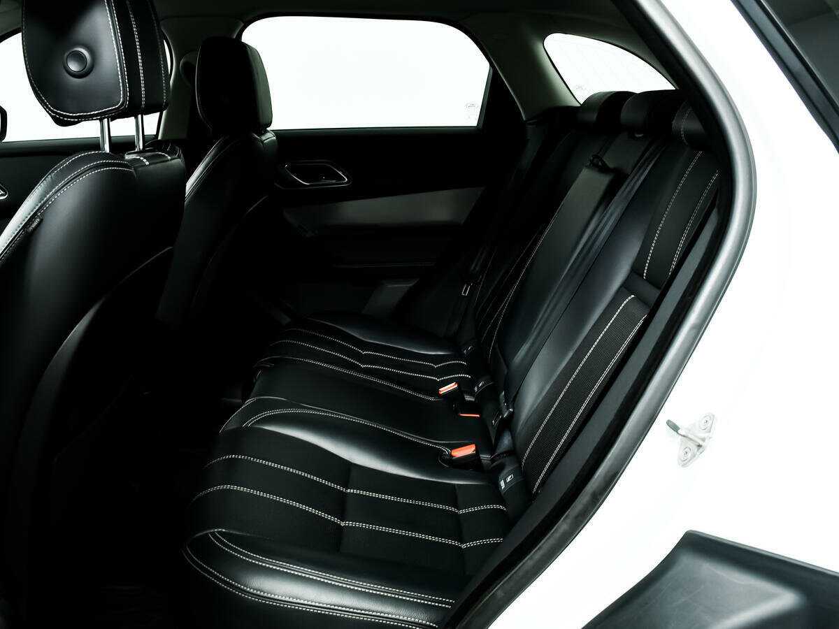 Land Rover Range Rover Velar 2018 года с пробегом. Фото: #11