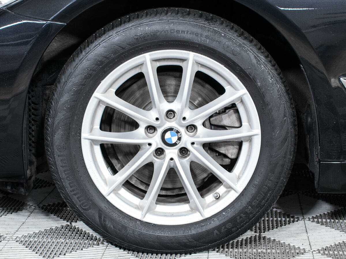 BMW 5 серии 2018 года с пробегом. Фото: #16