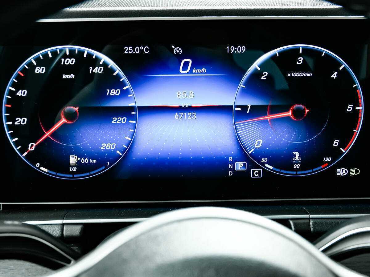 Mercedes-Benz GLE 2019 года с пробегом. Фото: #9