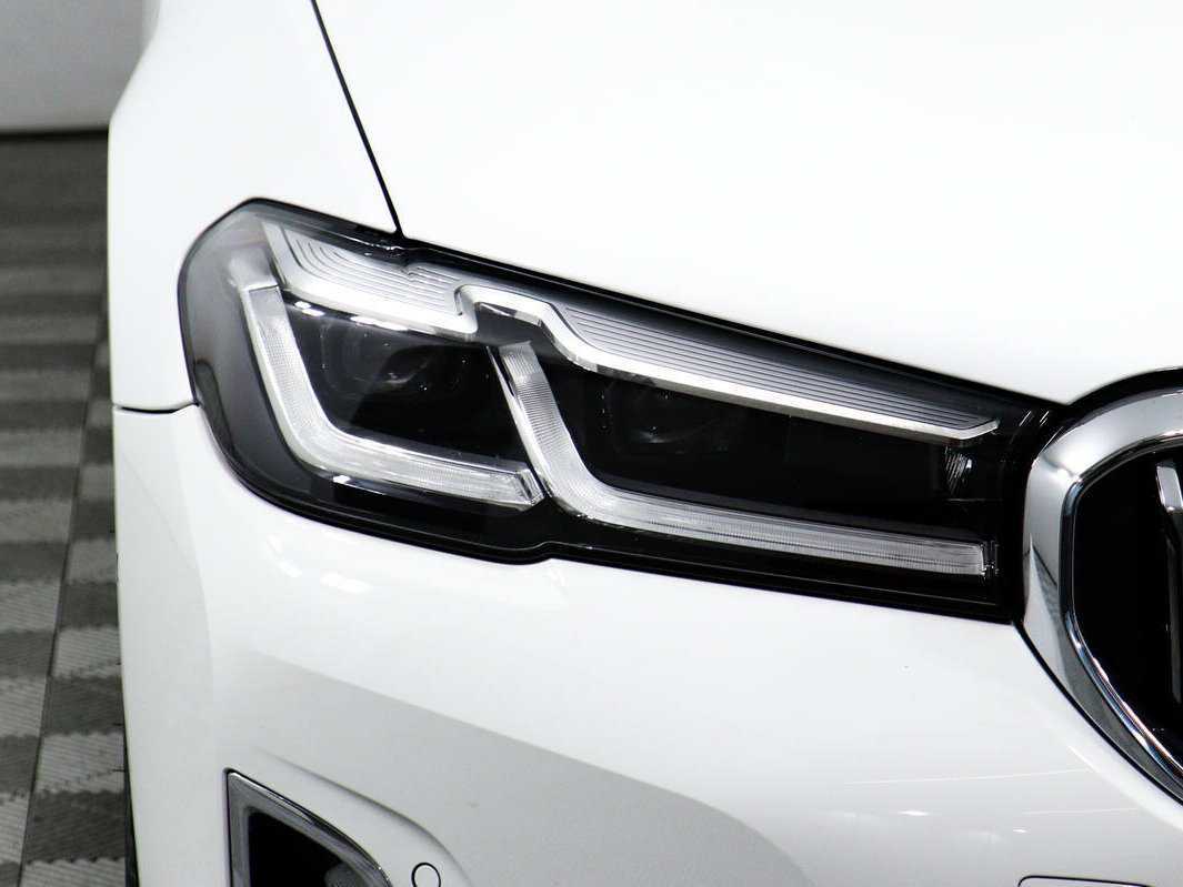 BMW 5 серии 2022 года с пробегом. Фото: #14