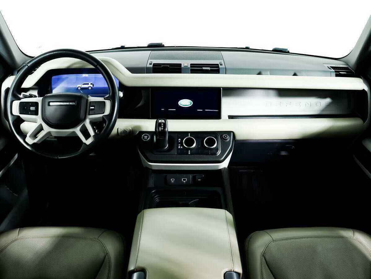 Land Rover Defender 2021 года с пробегом. Фото: #10