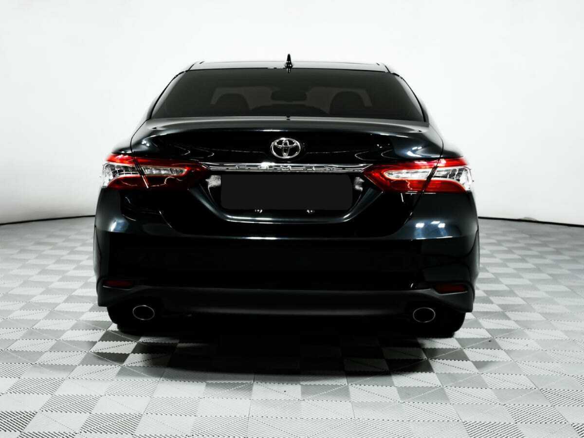 Toyota Camry 2022 года с пробегом. Фото: #5