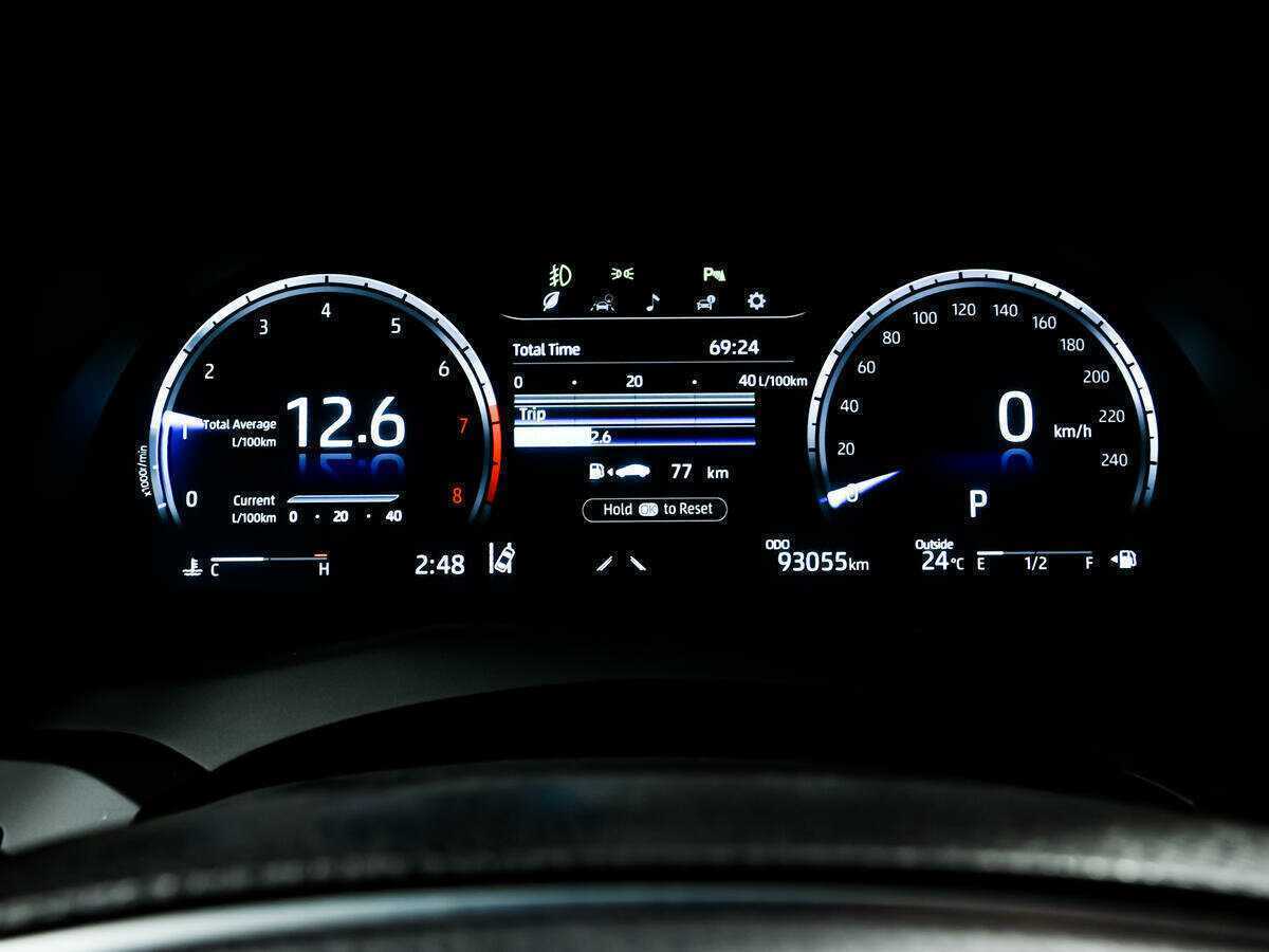 Toyota Camry 2022 года с пробегом. Фото: #9