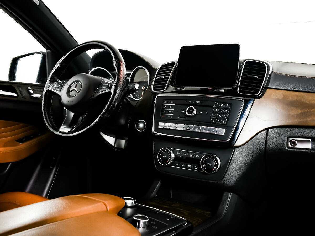 Mercedes-Benz GLE Coupe 2016 года с пробегом. Фото: #8