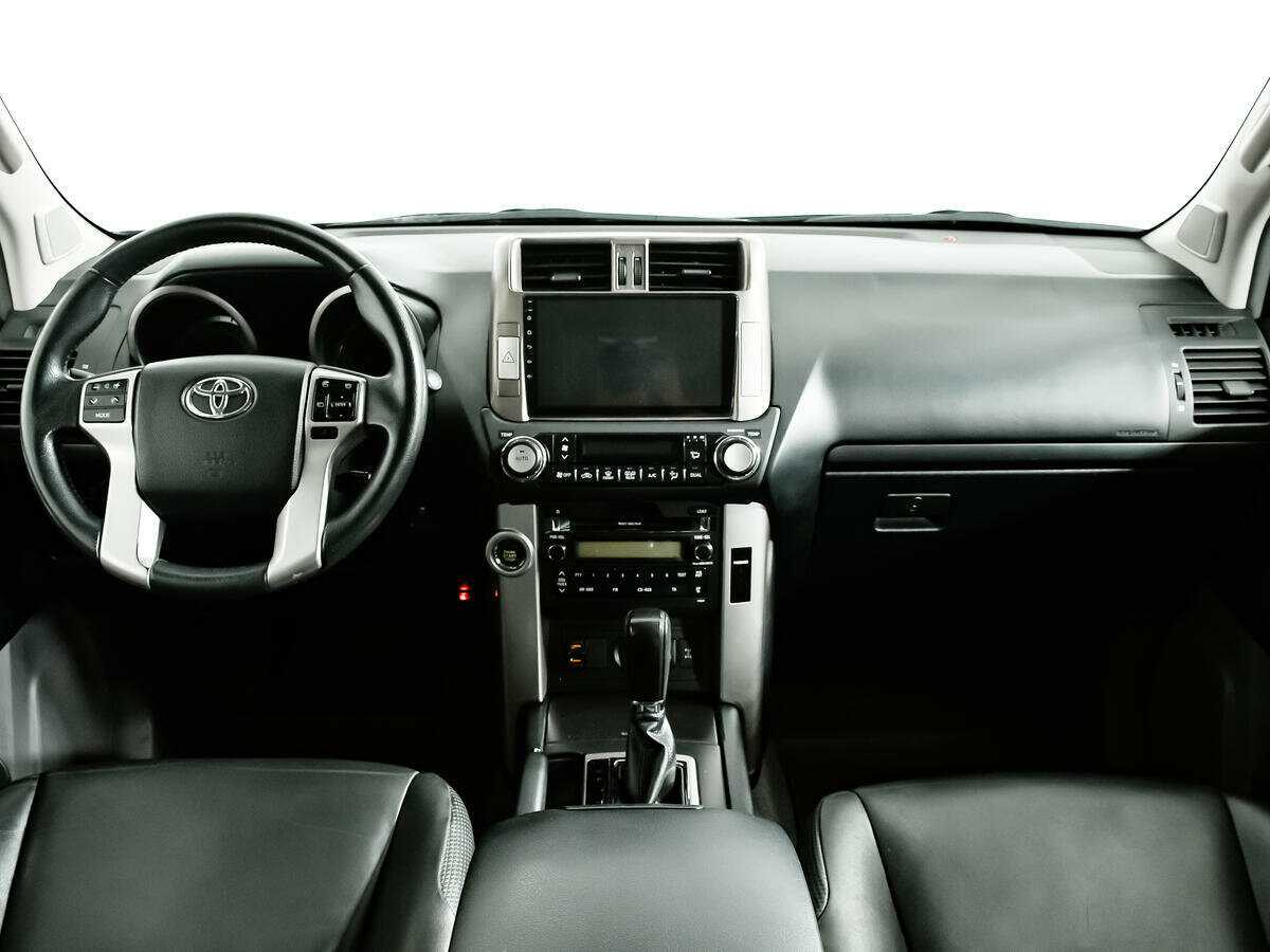 Toyota Land Cruiser Prado 2010 года с пробегом. Фото: #8