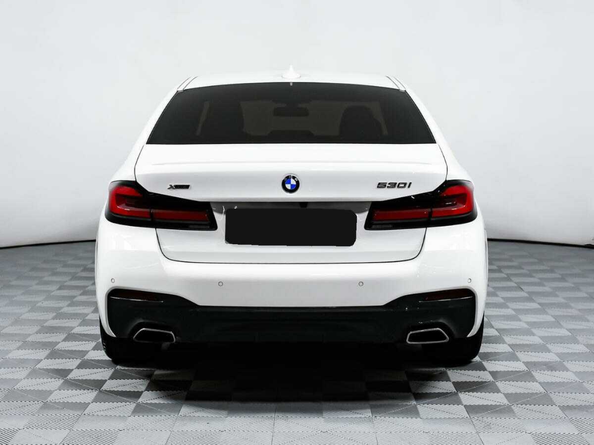 BMW 5 серии 2020 года с пробегом. Фото: #5