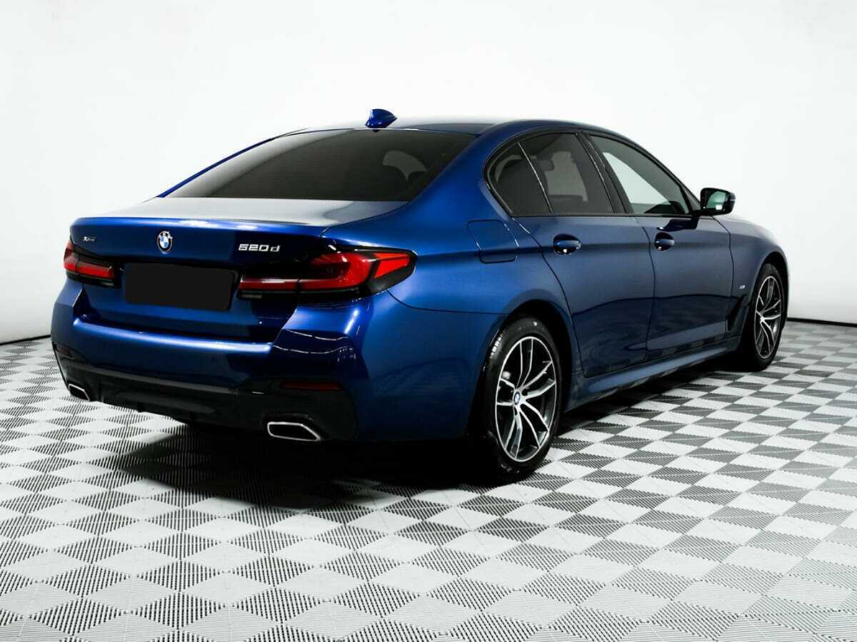 BMW 5 серии 2021 года с пробегом. Фото: #4