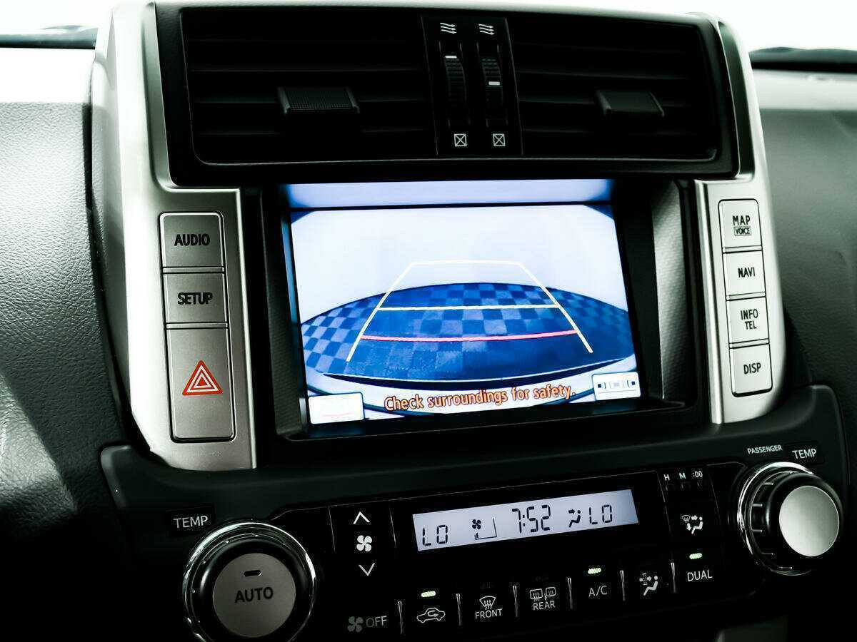 Toyota Land Cruiser Prado 2011 года с пробегом. Фото: #14