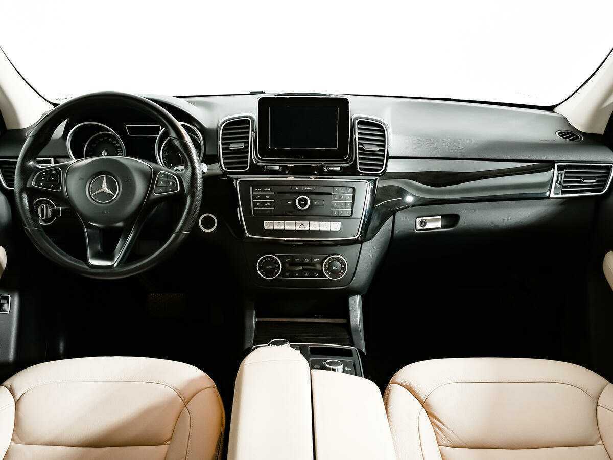 Mercedes-Benz GLE 2015 года с пробегом. Фото: #10