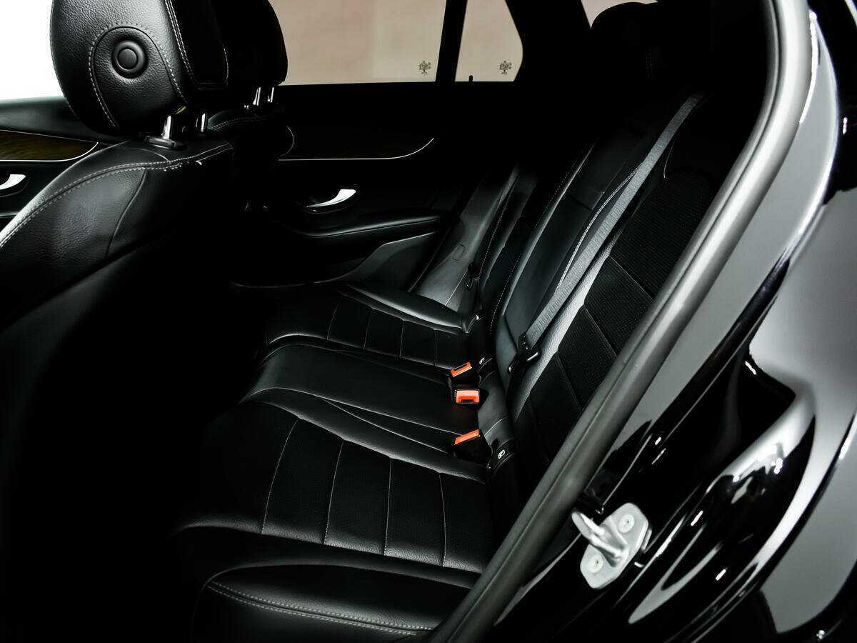 Mercedes-Benz GLC 2019 года с пробегом. Фото: #11