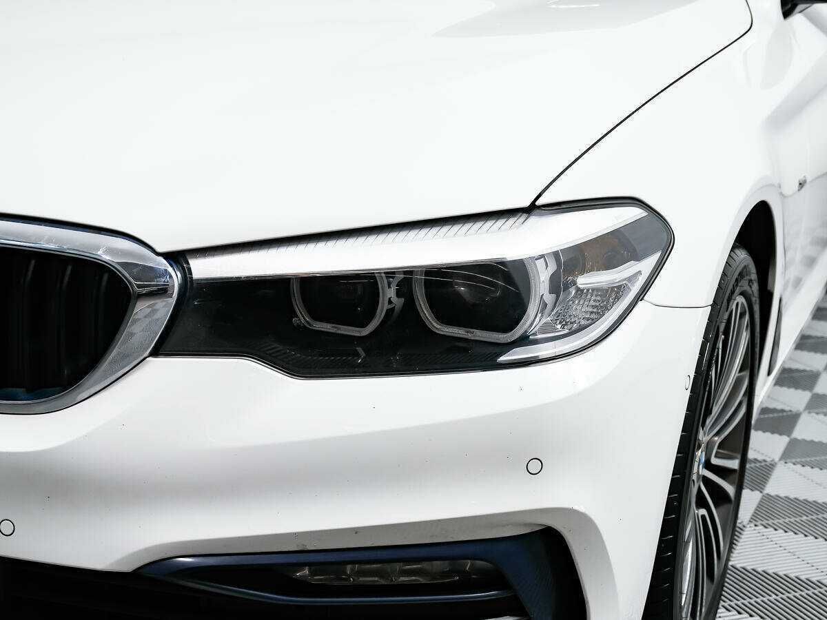 BMW 5 серии 2018 года с пробегом. Фото: #13