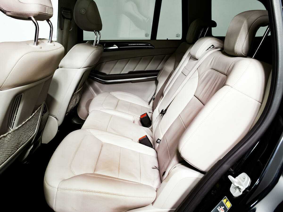 Mercedes-Benz GL-Класс 2014 года с пробегом. Фото: #11