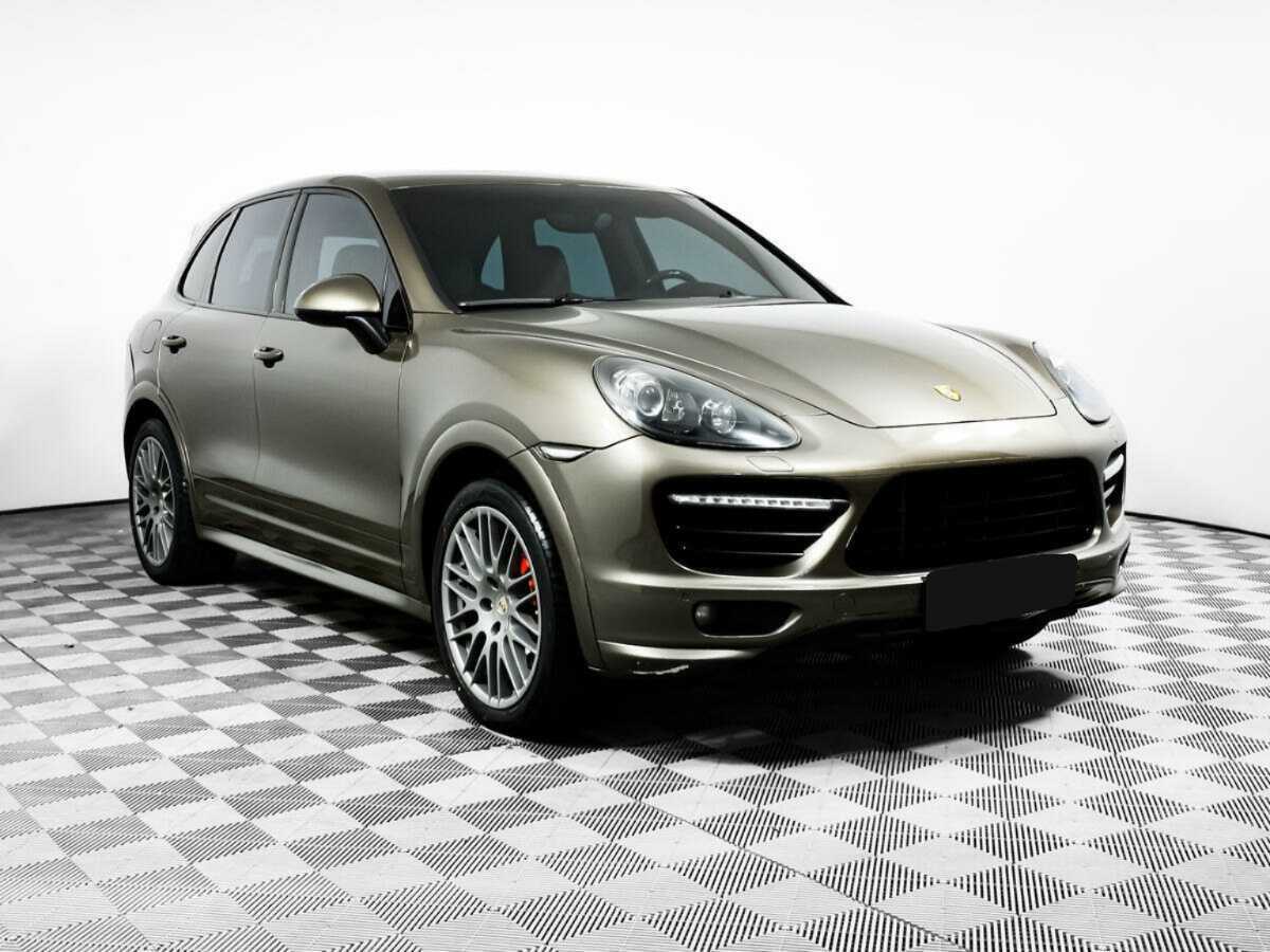 Porsche Cayenne 2012 года с пробегом. Фото: #2