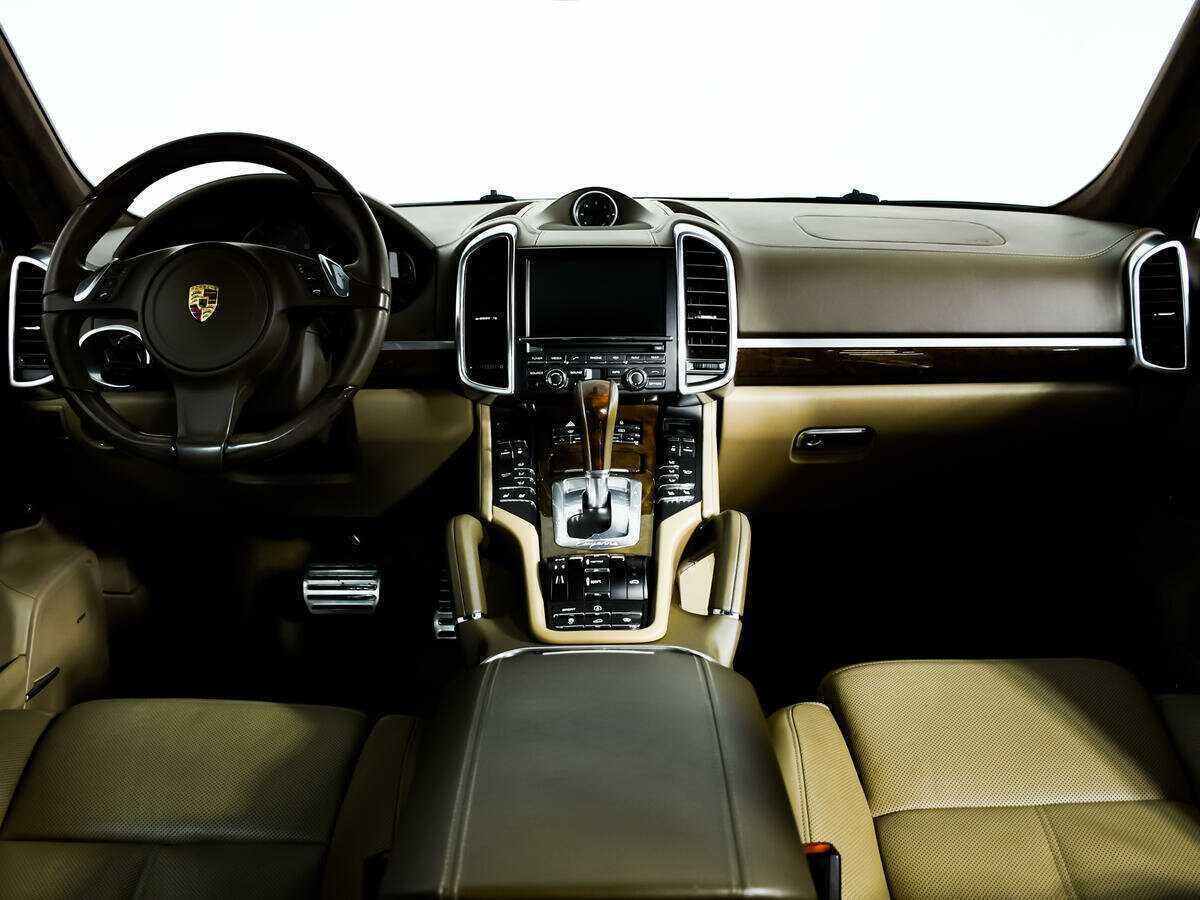 Porsche Cayenne 2012 года с пробегом. Фото: #8