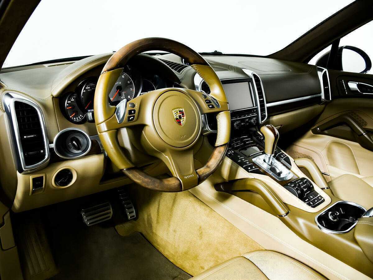 Porsche Cayenne 2012 года с пробегом. Фото: #10