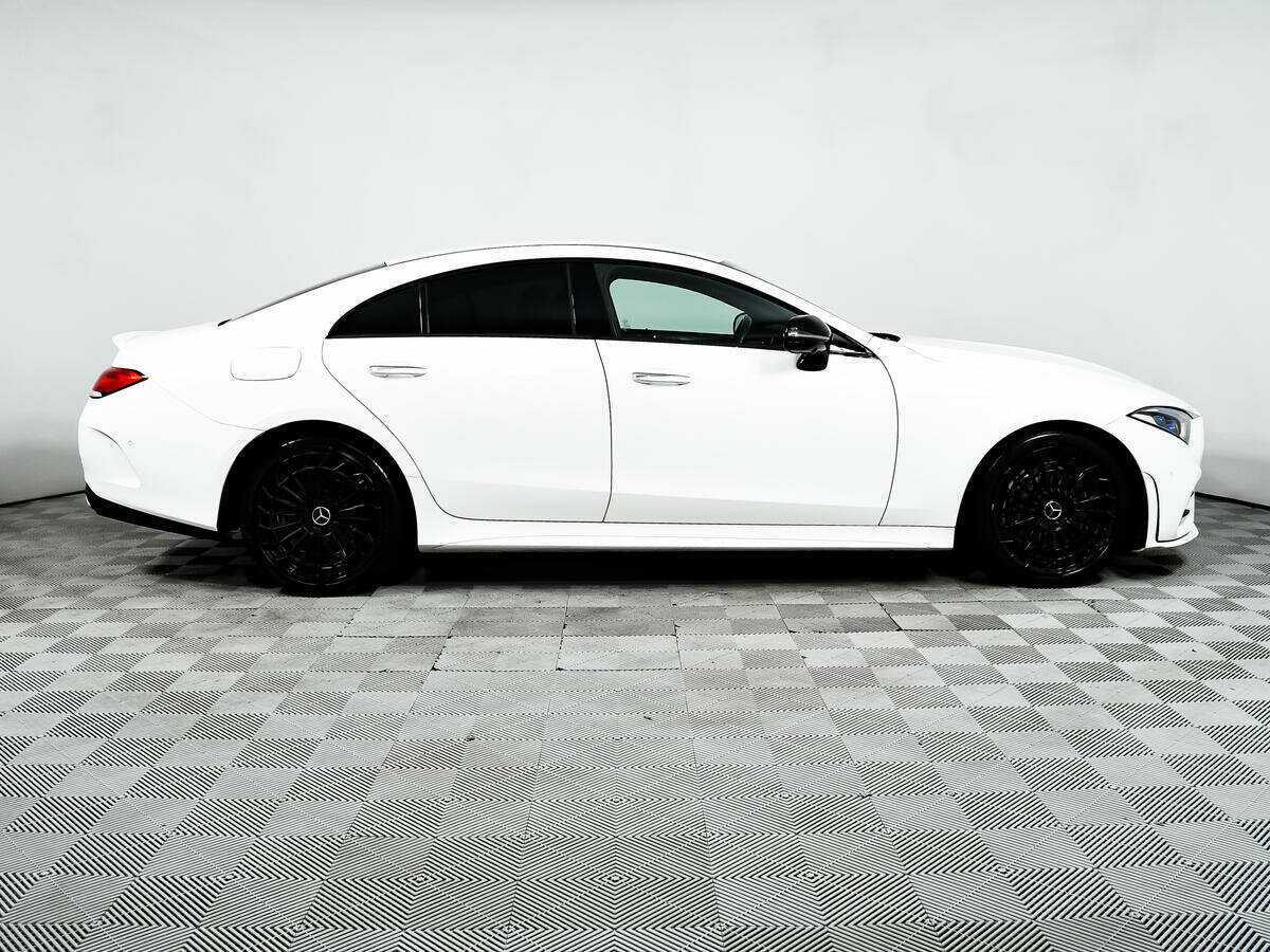 Mercedes-Benz CLS 2020 года с пробегом. Фото: #3
